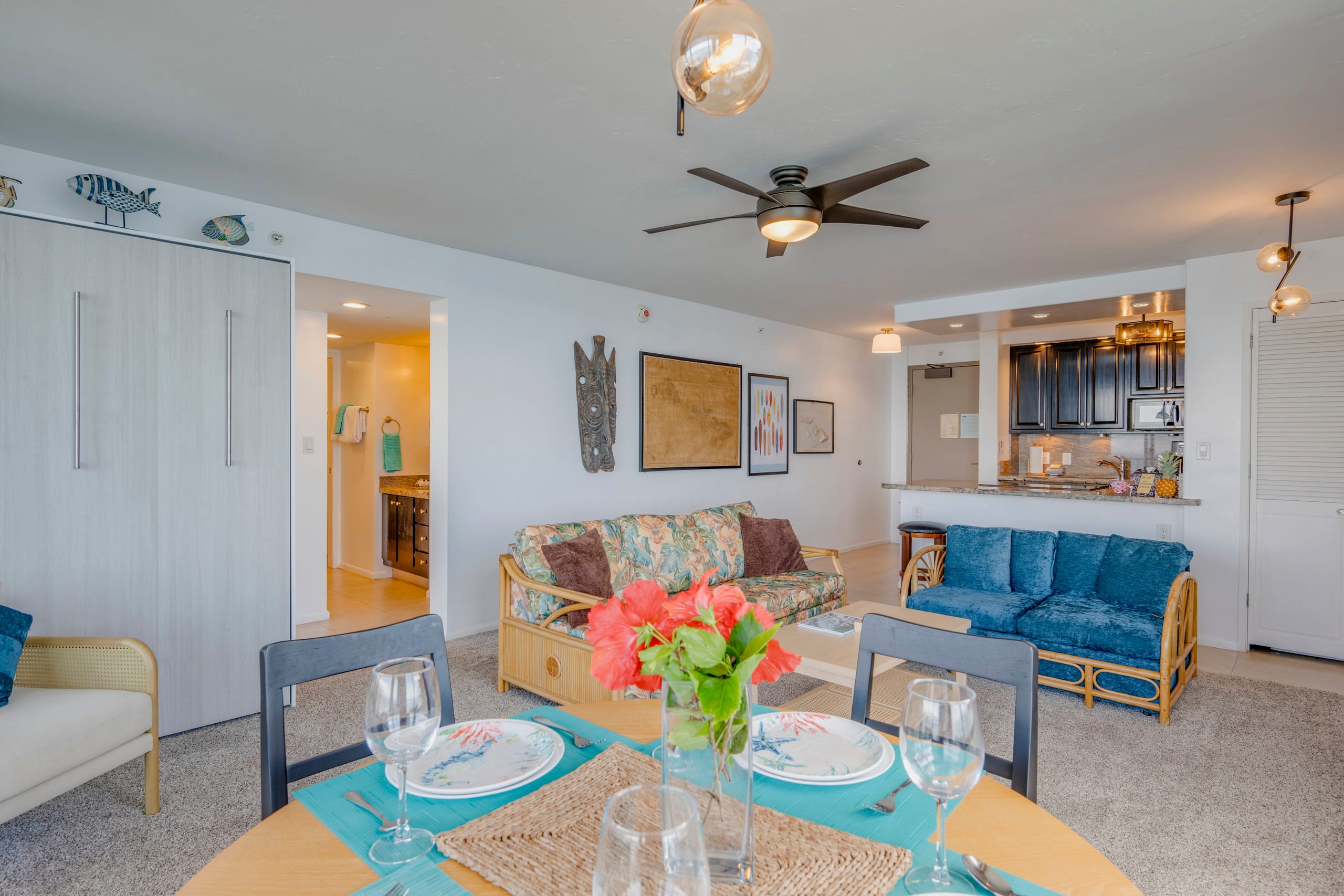 1BR 1BA Corner Condo with Unbelievable Ocean Views - Image 8