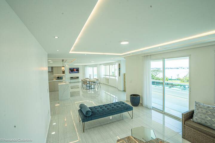 Salinas Luxurious apartment 8 pax Ocean View. Pto Lucia