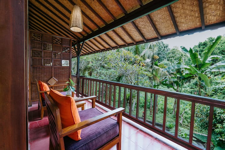 Jati Home Stay And Gallery - Ubud