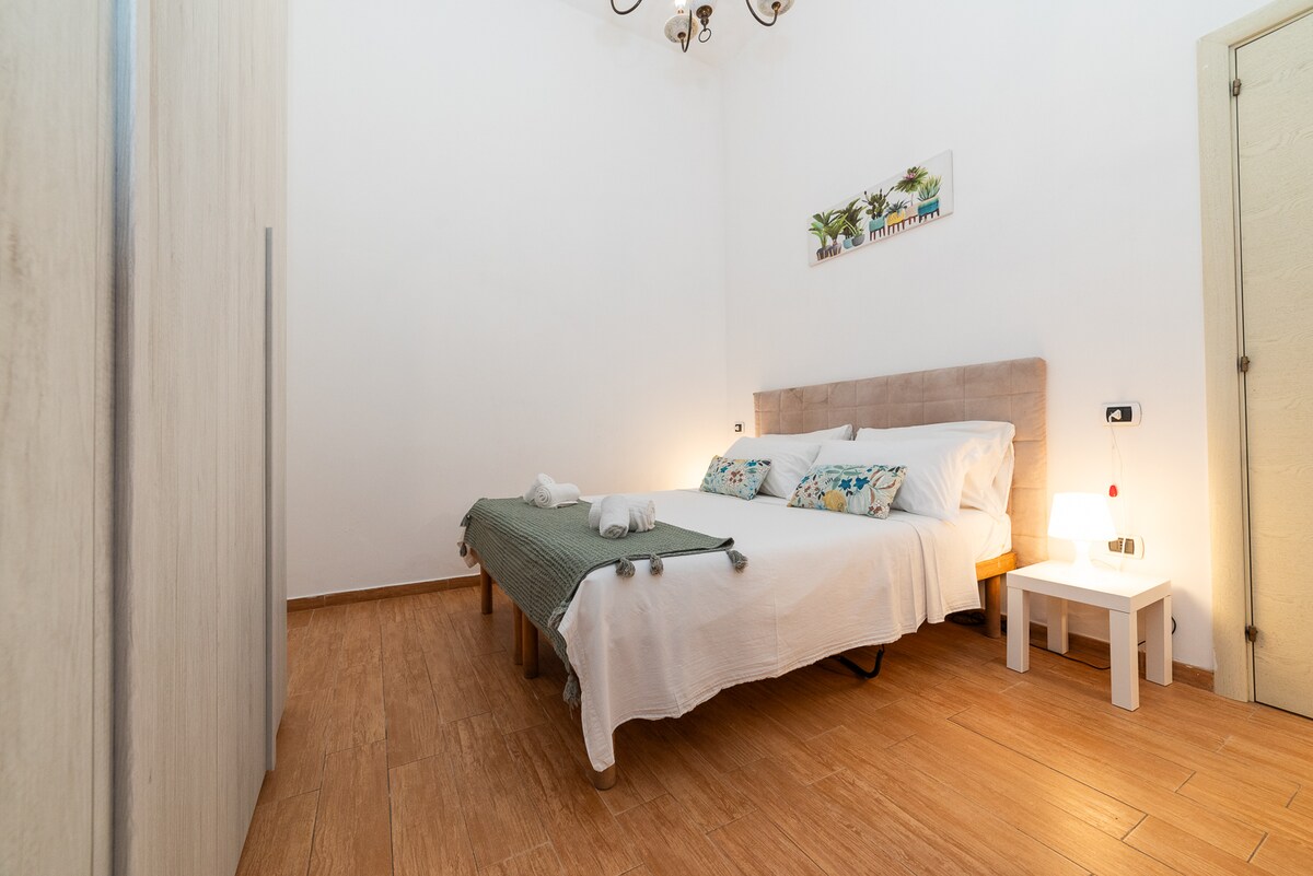 საძინებელი 1