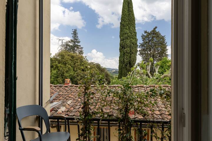 Bright Florentine with fresco 3 bedrooms EggPrint gallery image 5