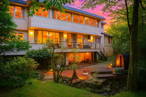 Hakone 350㎡ Private Rental/Source Hot Spring/Family Friendly/6 Bedrooms/Bus Access/Bonfire/|koti hak