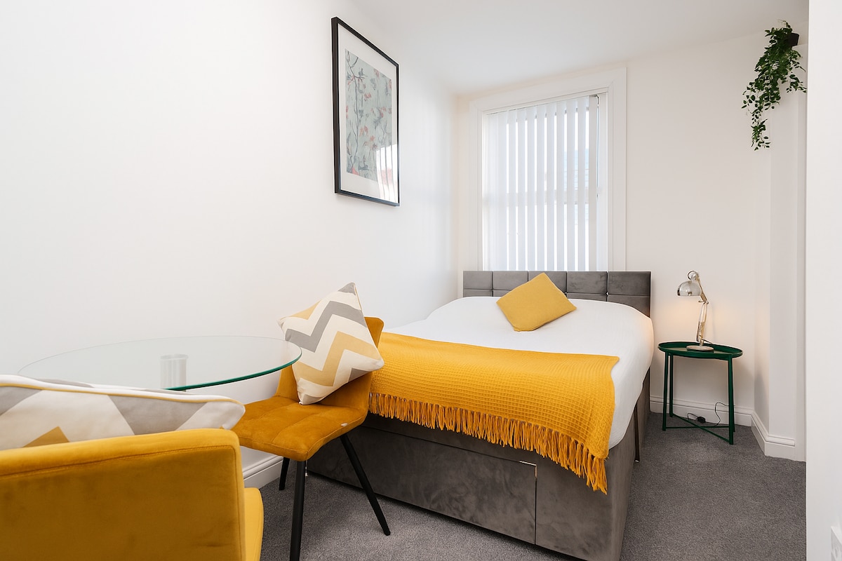 غرفة النوم 1