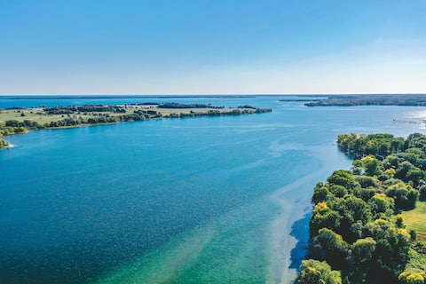 Waupoos Lakeside Cottages Pet Friendly