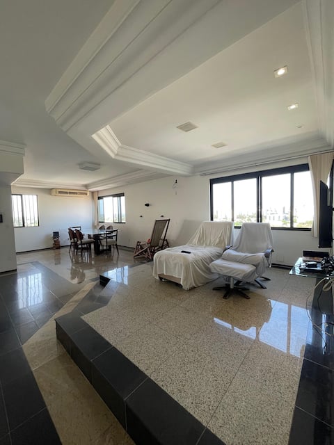 Top Airbnb: Large Suite - Premium Apartment - Downtown Teresina em Piauí