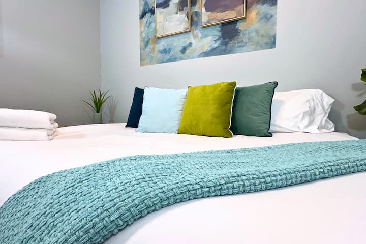 Plenty of extra pillows and blankets to keep you comfortable. 