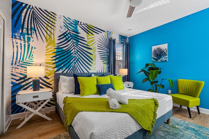 להיטען ביוקרה אחרי ההרפתקאות שלכם בחדר הנעים שלנו, עם מיטת קינג סייז וחדר רחצה צמוד לנוחיותכם.