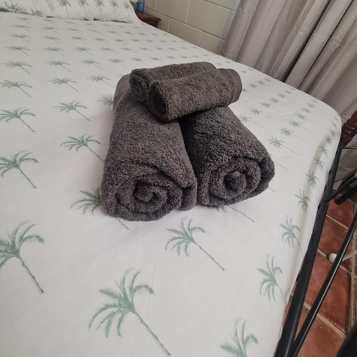 Dhomë gjumi 1