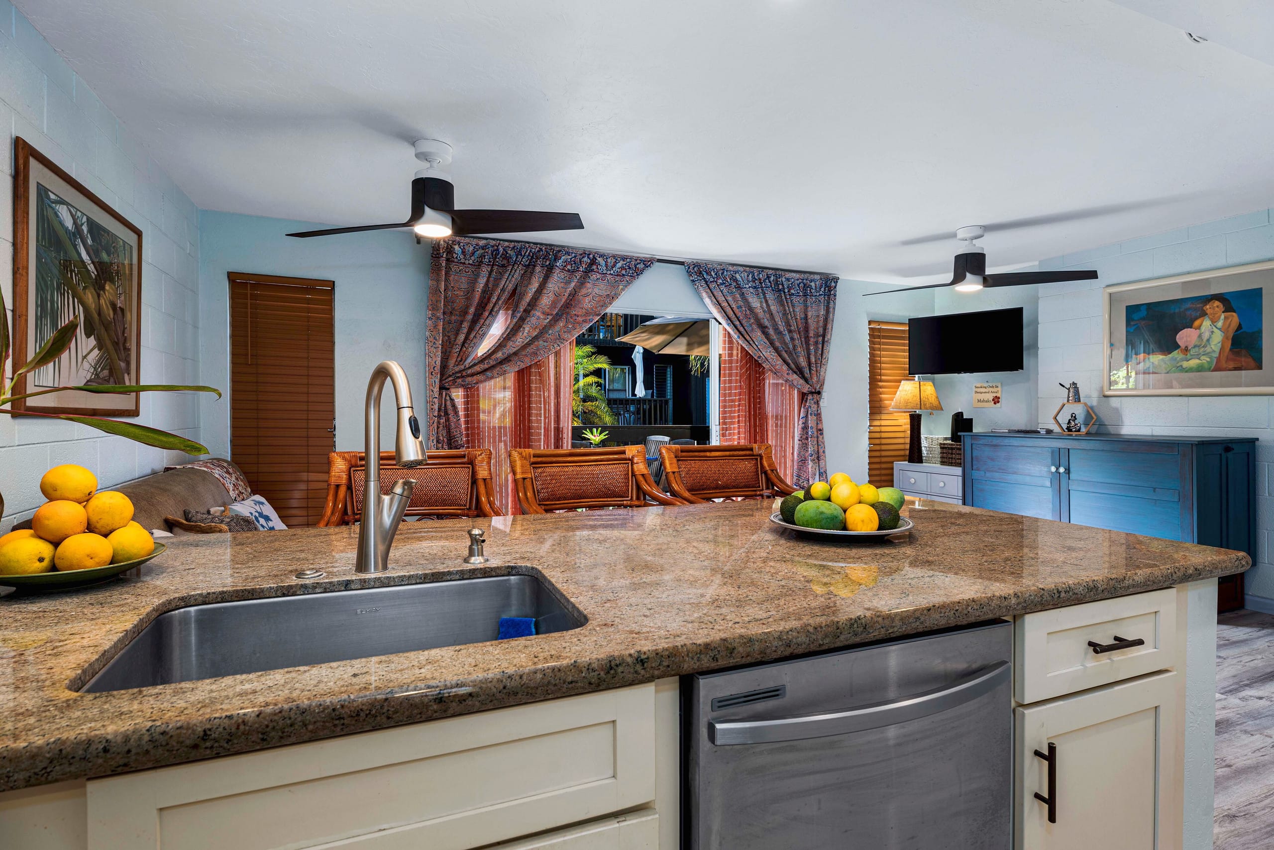 Townhouse in Kailua-Kona · ★4.93 · 1 bedroom · 2 beds · 1.5 baths - Image 19