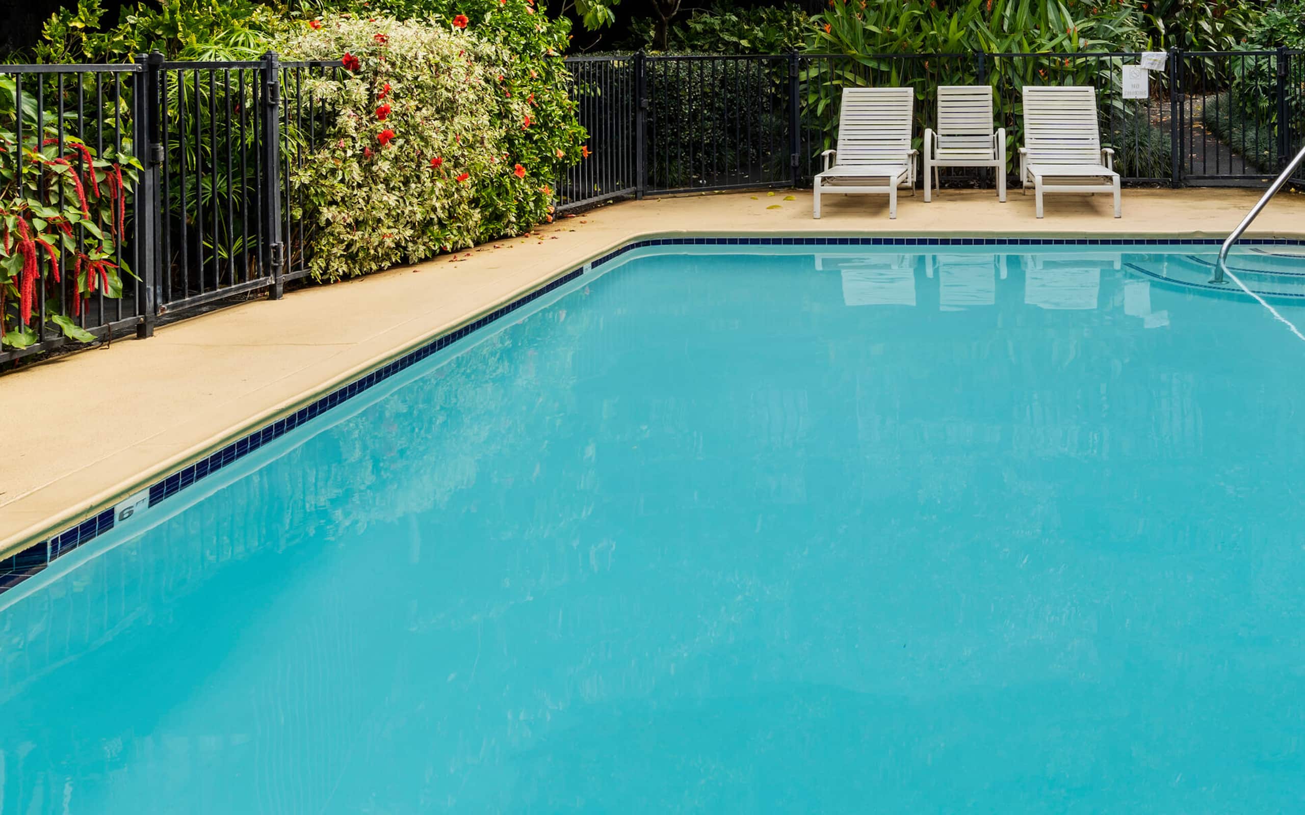Townhouse in Kailua-Kona · ★4.93 · 1 bedroom · 2 beds · 1.5 baths - Image 56