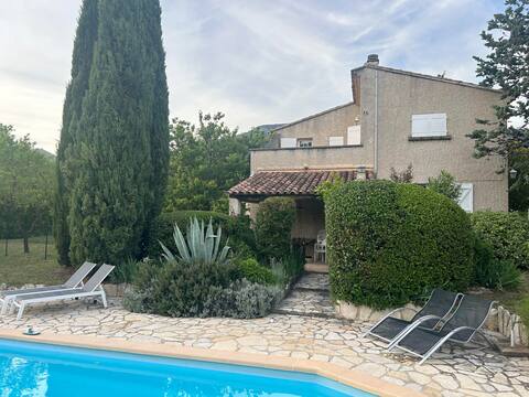 Wonderful Villa proche Bandol (20mn)