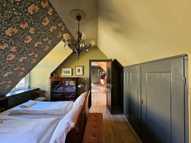 Magical fairytale penthouse. gallery image 2