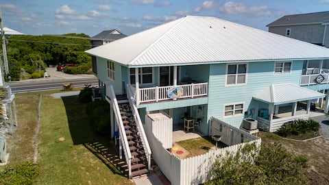Top performing Airbnb: Ocean Views! Game Room! Short walk to the beach! in Surf City