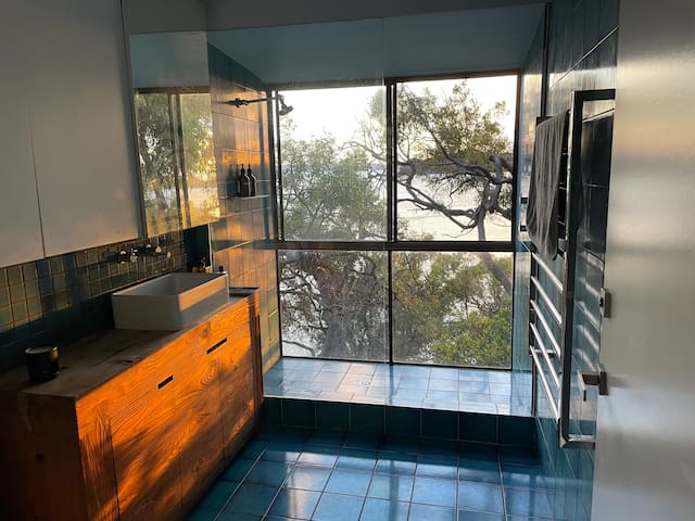 Hideaway Great Mackerel Beach gallery image 3