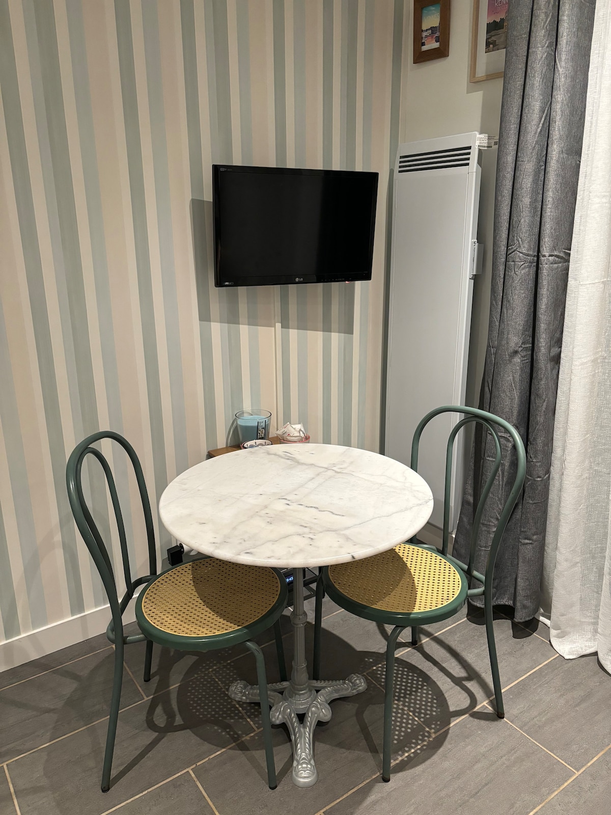 Top Airbnb: Cozy studio near the train station and the city center. à Rennes