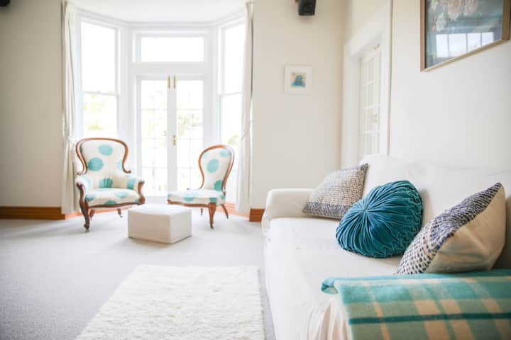 Luxury Retreat + Spa | 15 Min To Cbd • Agnes House - Wellington
