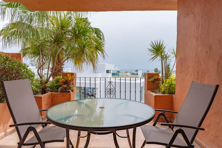 2 Bedroom Apartment Oasis Marbella - Marbella