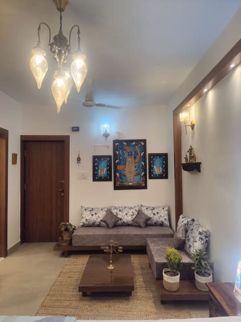 Harikunj: Blissful Krishna abode