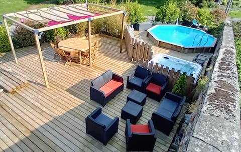 House at Port de Tréboul with Pool and Hot Tub