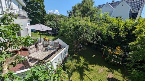 Family house close to beach, golf, and harbour.