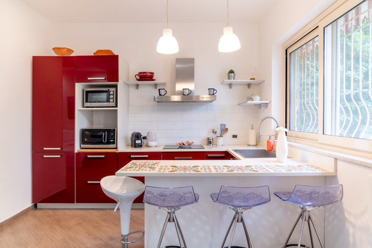 Popular Airbnb listing: mondello cottage Ulivo 1 in Palermo