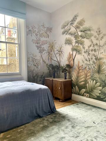 Townhouse in Chelsea gallery image 3