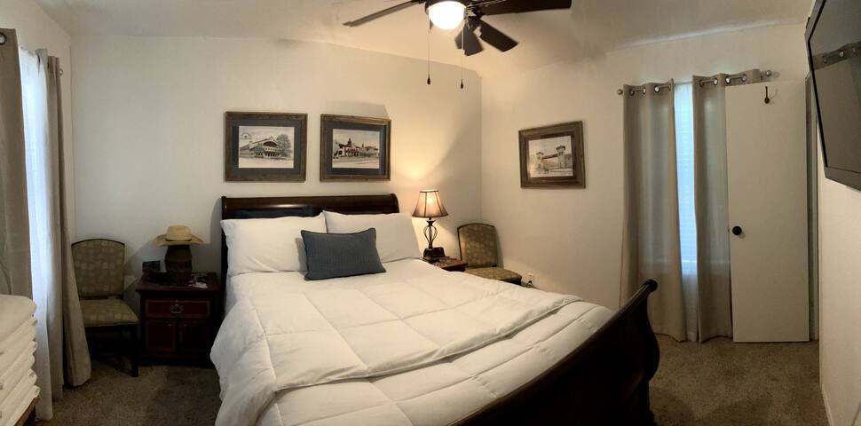 The Stockyards Ranch Retreat gallery image 5