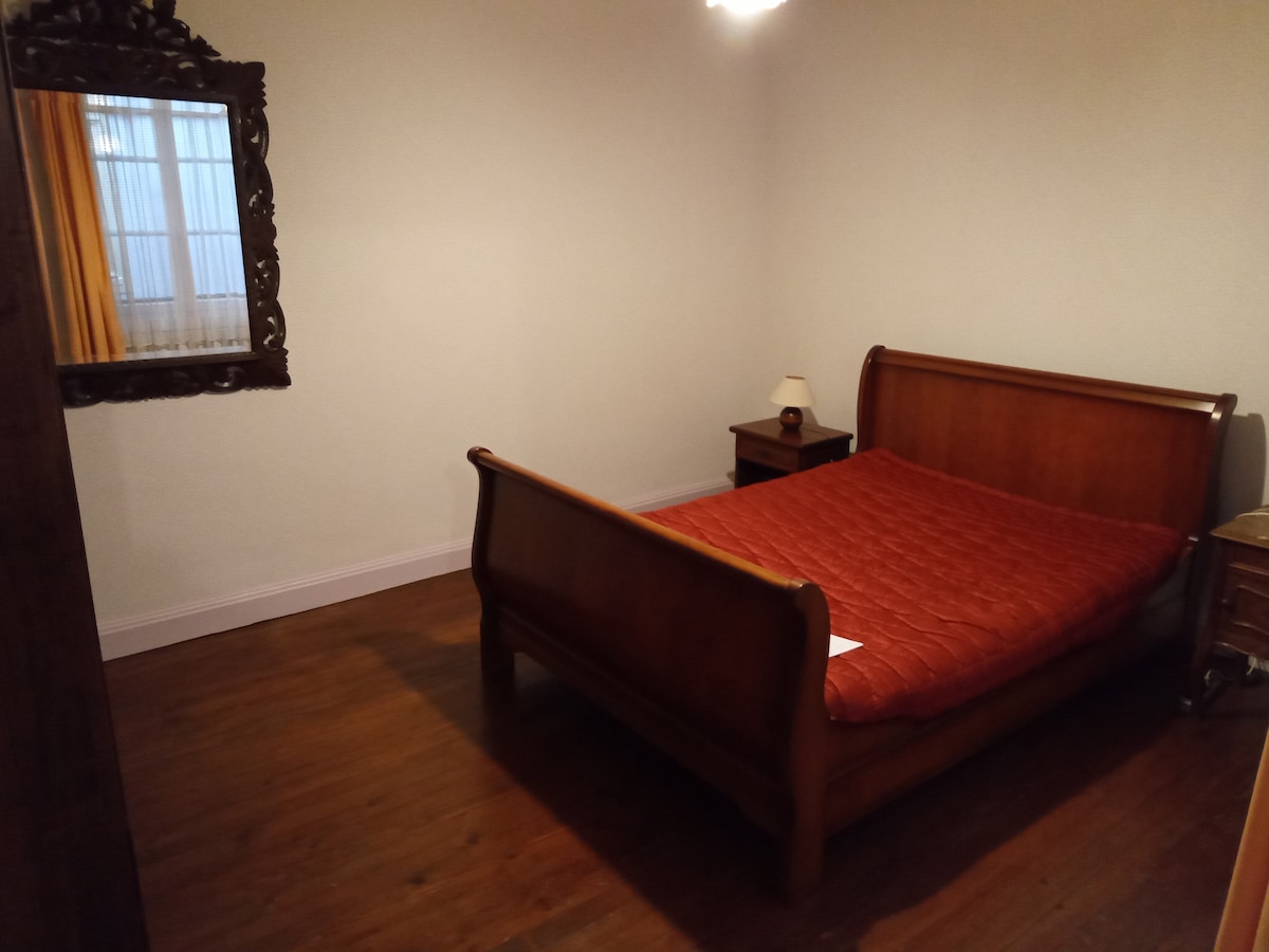 საძინებელი 2