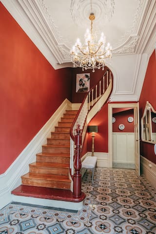 “Vintage Beach House”