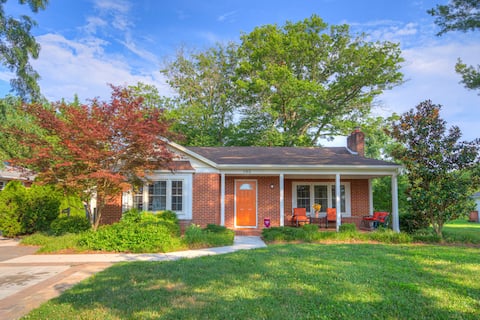 Hokie Haven Midtown
Walking Distance to VT