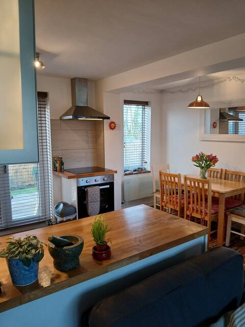 Down by the Riverside Free parking and garden