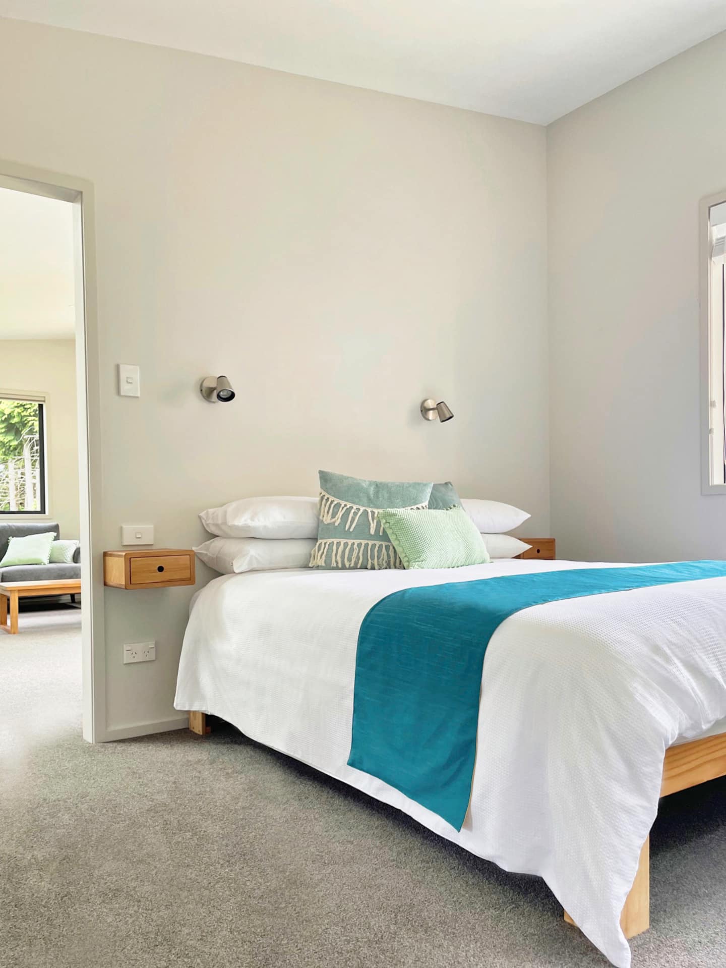 Modern Rural Retreat, 20 Mins Drive To Dunedin Cbd 5