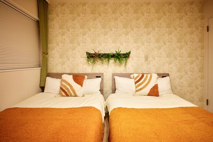 10-Min Hatagaya Sta / 100㎡/3LDK3 Bedrooms, 7 Beds gallery image 5