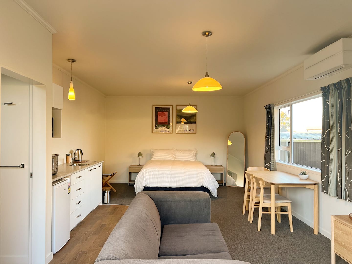 Riverside Haven 4