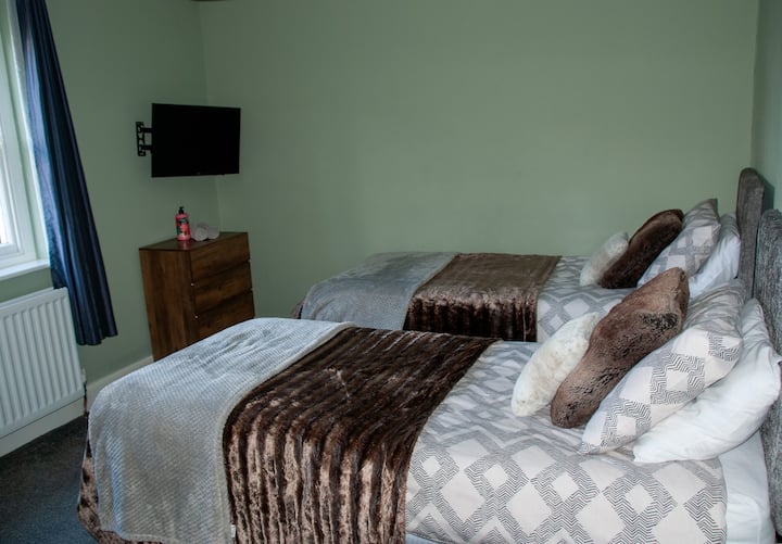 Bedroom 4