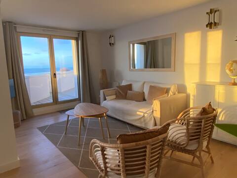 Annonce Airbnb populaire: Apartment, ocean view, terrace à Lacanau