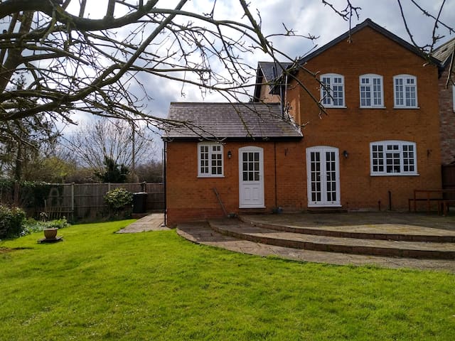 listing_image