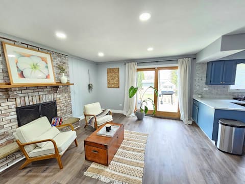 Modern Oasis Near Six Flags & Naval Base