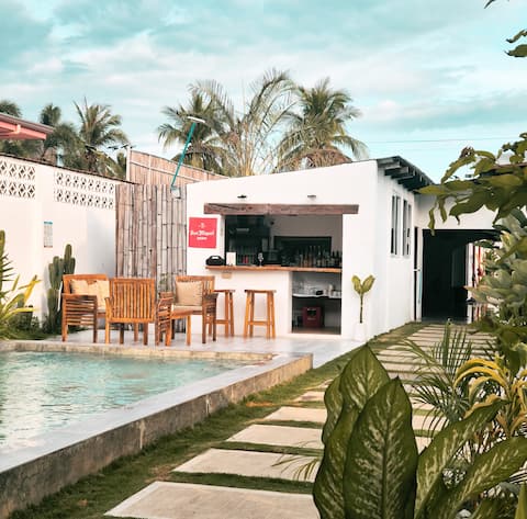 3 Rooms | AC & CR | up to 24 Pax | Pet Friendly