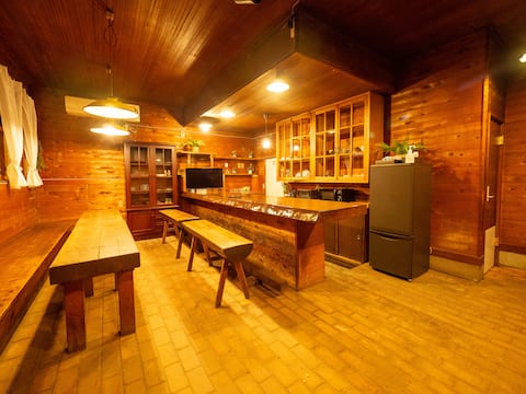 3 min Nagano Sta / Max 12 guest / 2 Free P / 108㎡