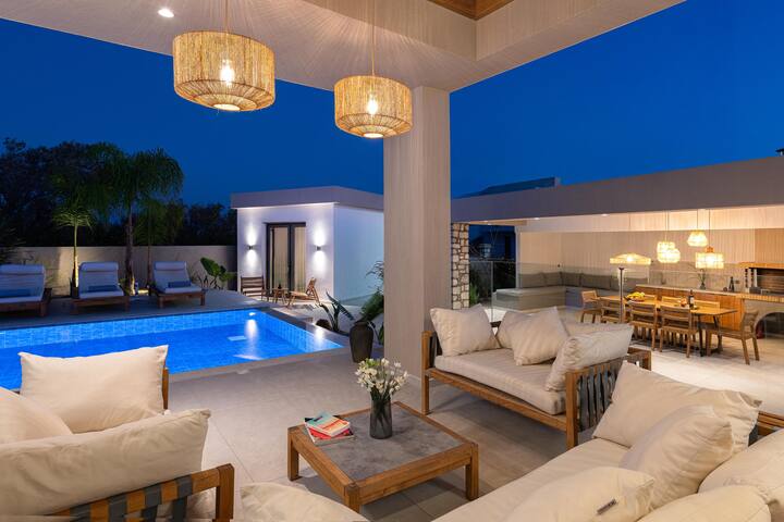 Golf Beach Villa gallery image 4