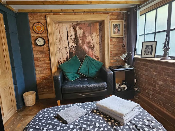 City Centre Stylish Hideaway - Exeter