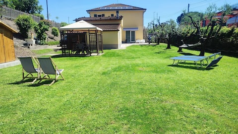 Garden house and parking, near Lerici, 5 Terre