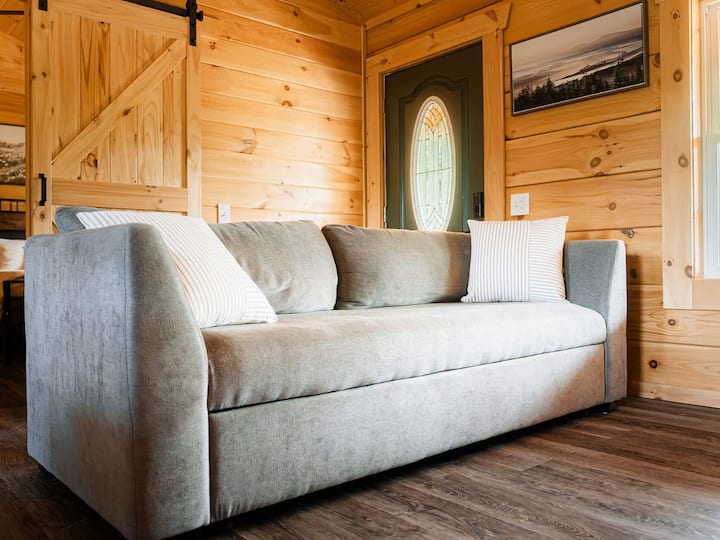 "Chantilly Ridge" - A Quiet Mtn Getaway W/ Hot Tub - Fancy Gap, VA