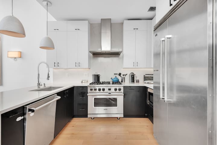 Penthouse Brooklyn Barclay Cntr 30m to time square gallery image 2