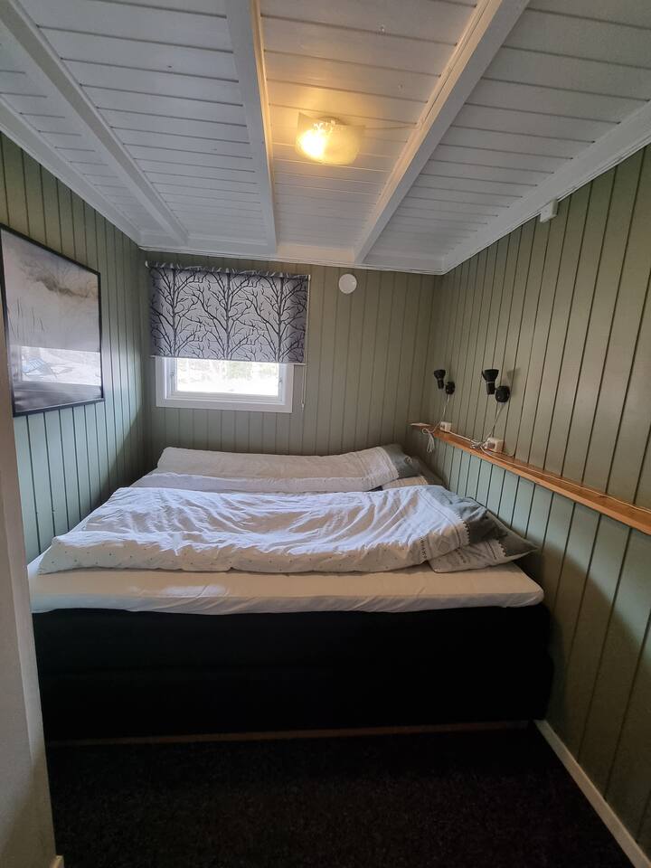 غرفة النوم 1