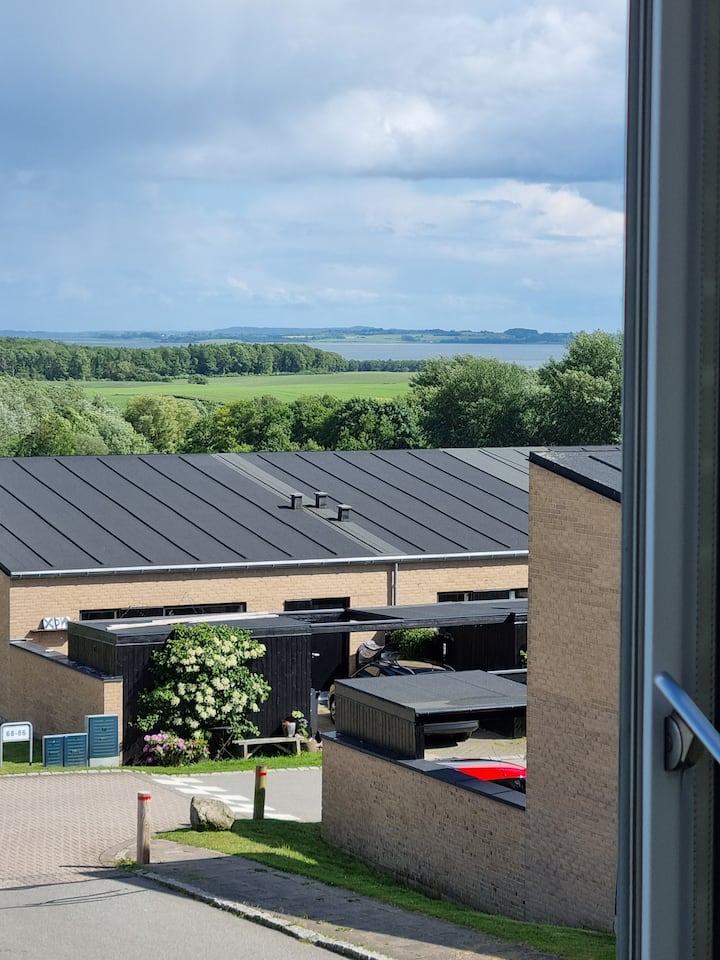 Top room overlooking the fields, the Bay of Aarhus and Skødshoved