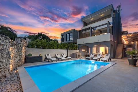 Vacation home with a heated pool