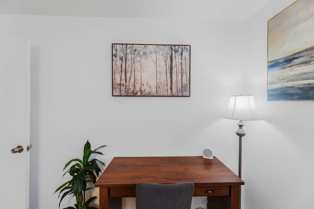 Cozy Condo in Central Austin ~ 2BR/1BA, Sleeps 6