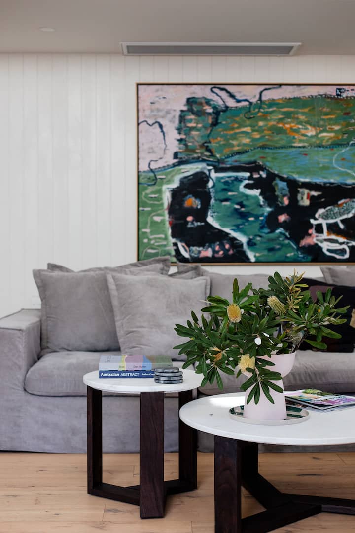 Luxury Coastal Home – Pool & Fireplace - Ocean Grove